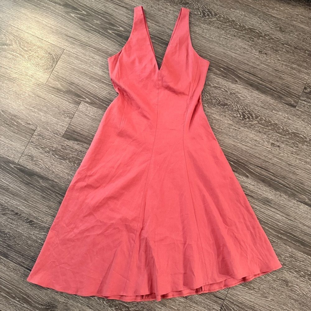 Theory Tadayon Double V-Neck Linen Dress Carmine Coral